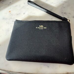 Coach Pebbled Leather Black Wristlet medium